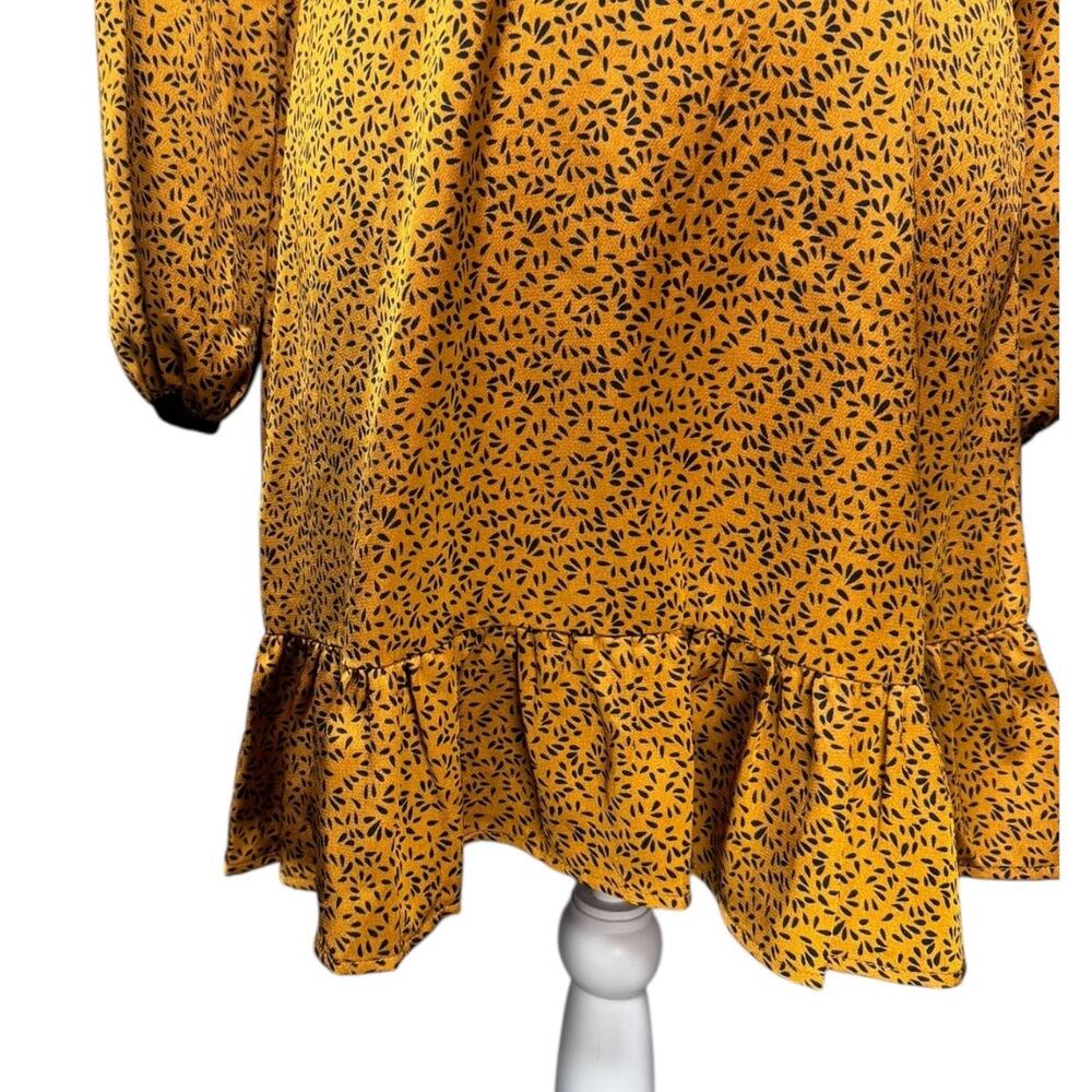 Molly Bracken Long Sleeve Gold and Black Dress - NWOT - Size XS - Picture 3 of 8